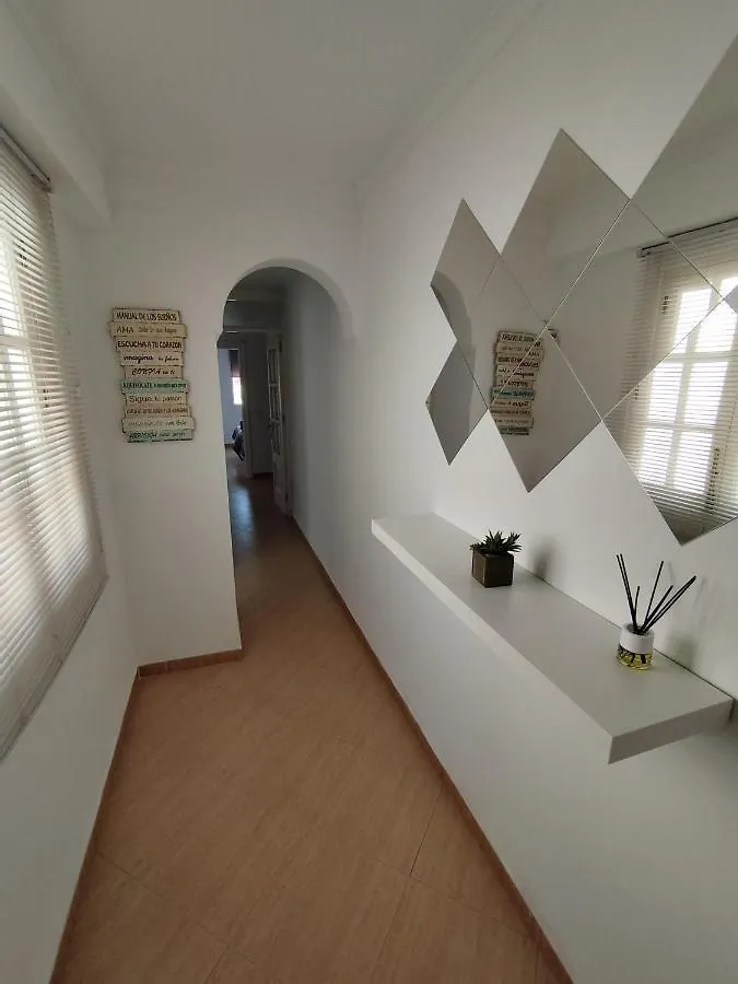 Piso Amplio Y Comodo. Apartment Malaga Spain